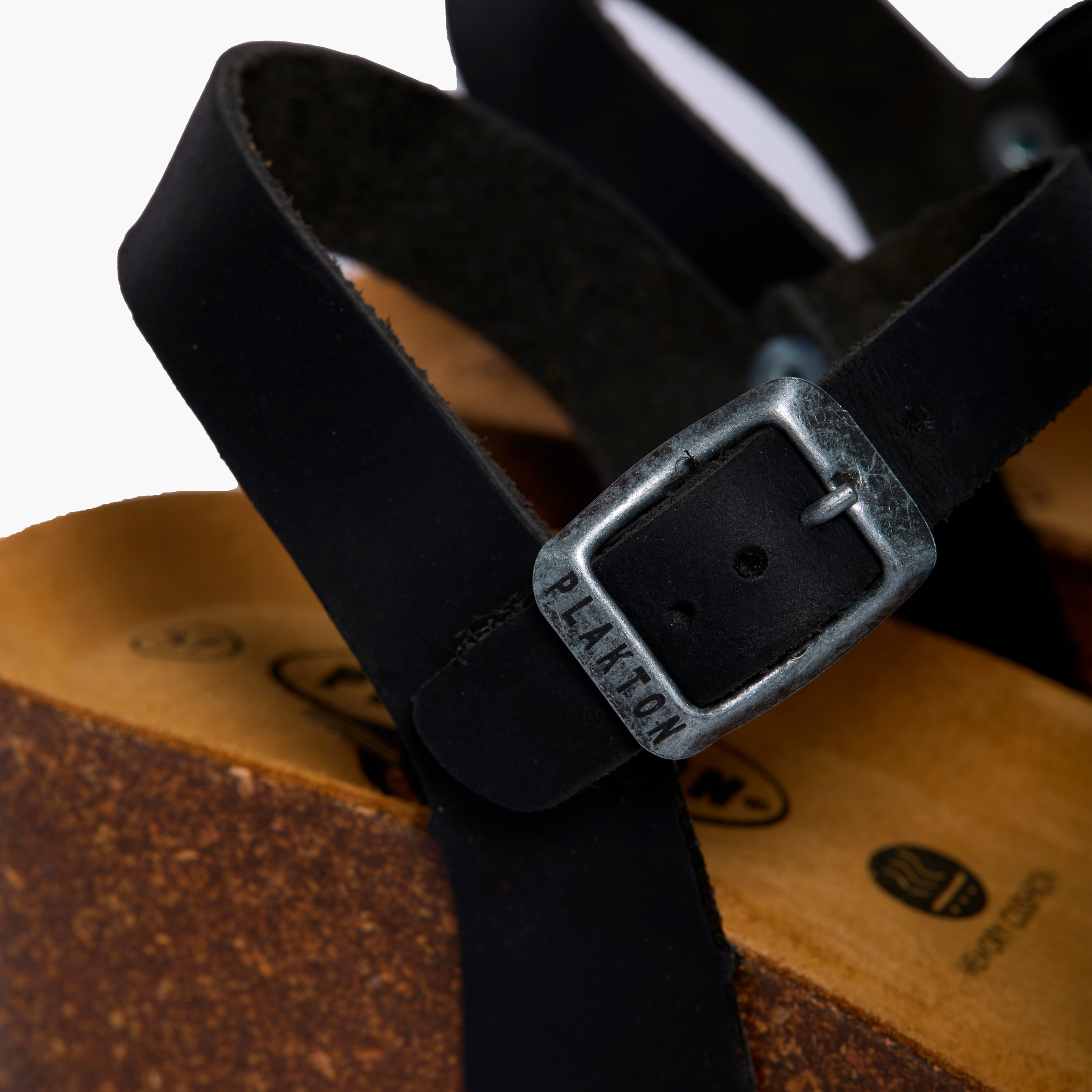 Berlin Black Apure